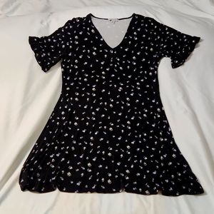 American Eagle Outfitters, Black flowery short sleeve dress, stretchy material.